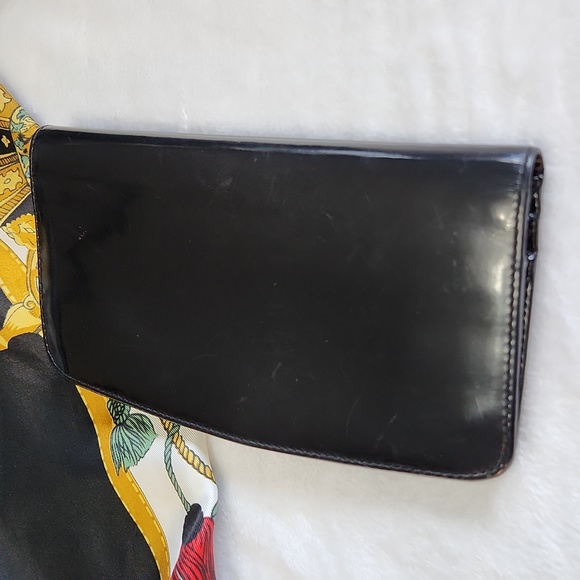 Bally Patent Leather Long Wallet with kiss lock pocket - Picture 9 of 9